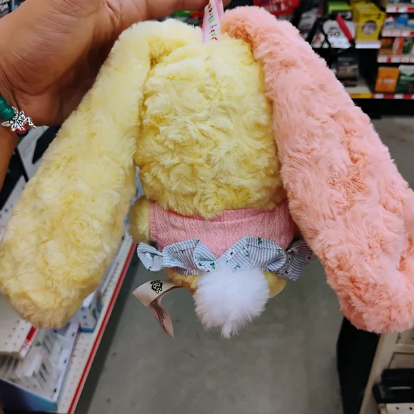 Lily Rabbit Town V4 - Confirmed Mochichi - Picture 3 of 5